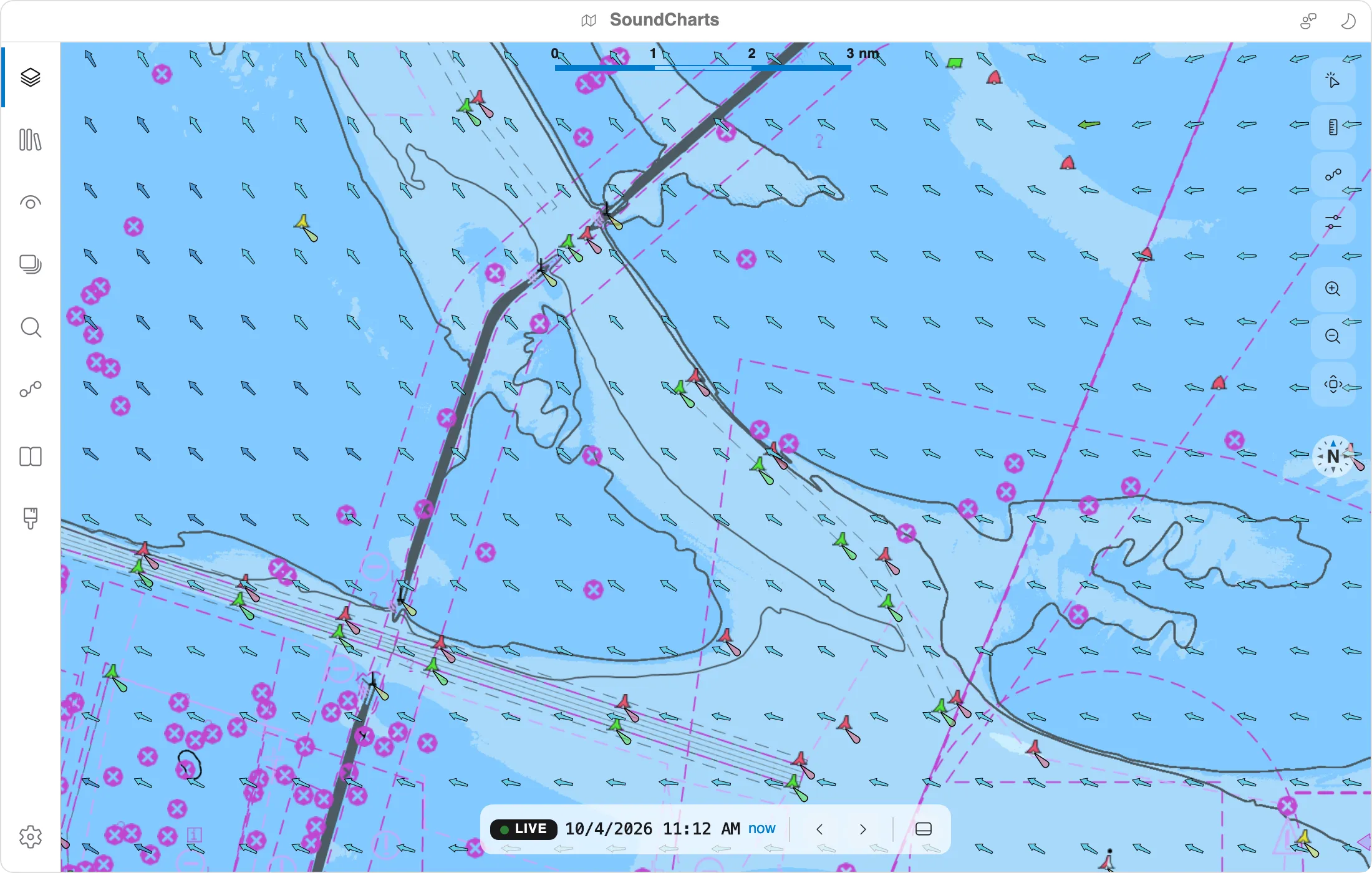 The same chart with S-102 bathymetry and S-111 surface currents